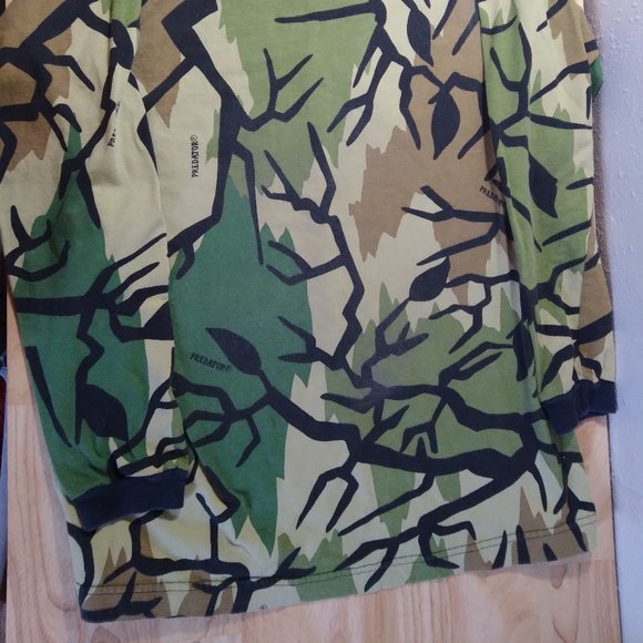 Vintage Predator Camouflage Long Sleeve Shirt - Picture 6 of 8